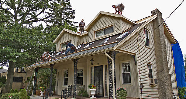 Best Commercial Roofing Services  in Saegertown, PA
